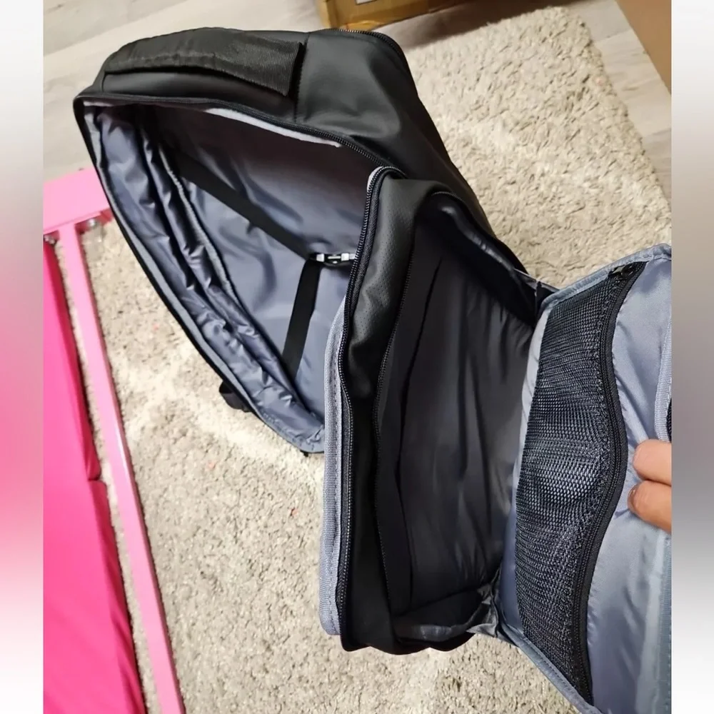 New Balance Legacy Commuter Backpack MSRP $ 100